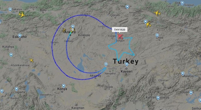 Türk Hava Yolları, dünyanın en büyük bayrağını açtı