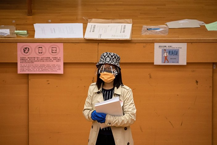 Hong Kong'da sınav, koronavirüs gölgesinde yapıldı