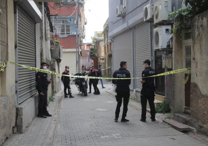 Adana'da uygulamadan kaçan genç, yanlışlıkla vuruldu