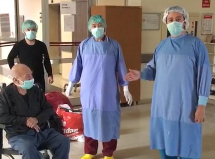 65 yaşındaki hasta koronayı yendi, sağlıkçılara seslendi