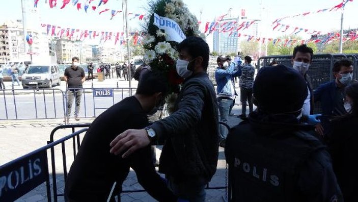 İstanbul'da sosyal mesafeli 1 Mayıs anması