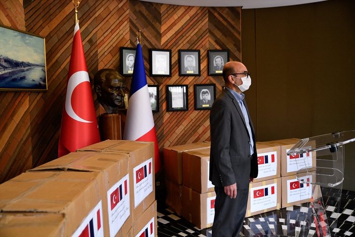 Türkiye'den Fransa'ya tıbbi yardım