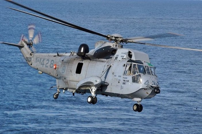 NATO askeri helikopteri, Adriyatik'te kayboldu