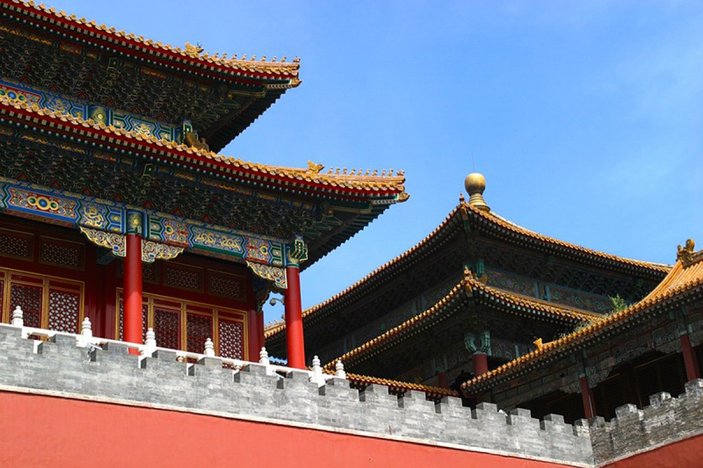 Çin'deki dünyanın en büyük sarayı ziyarete açılıyor