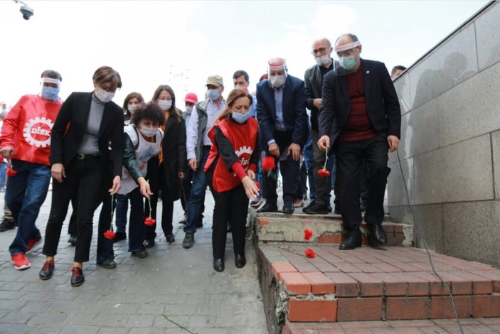 Taksim'de koronaya rağmen 1 Mayıs anması