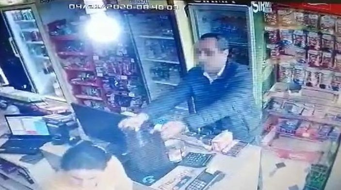 Antalya'da marketten içki çalan şahıs gözaltına alındı