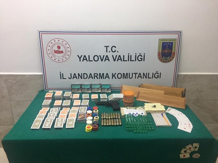Yalova'da kumar oynayan 6 kişi yakalandı