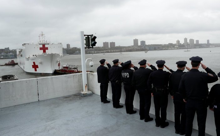 1000 yataklı hastane gemisinin New York'a faydası olmadı