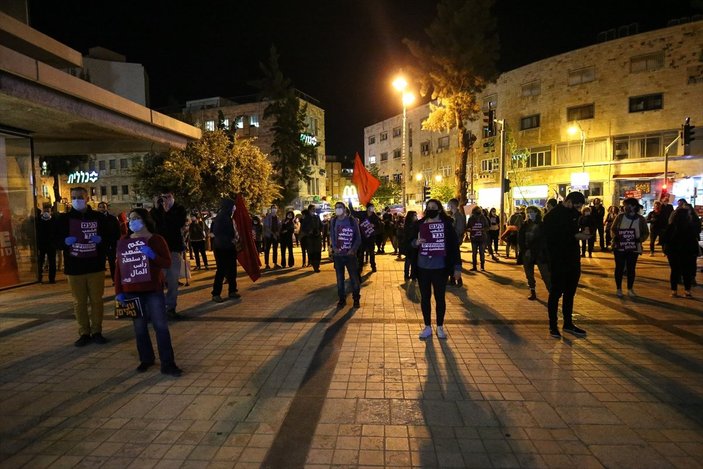 İsrailliler yine hükümeti protesto için sokağa çıktı