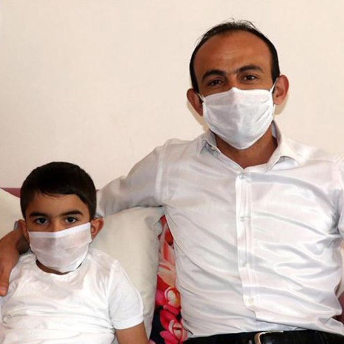 5 yaşındaki oğluyla koronavirüsü yendi