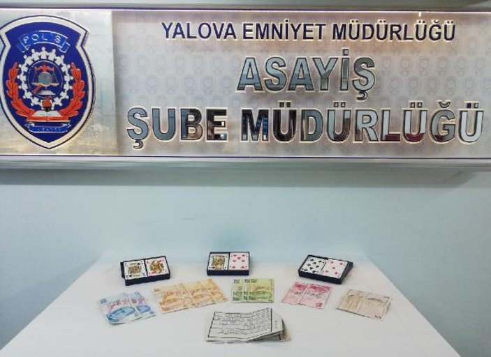 Yalova'da kumar oynayan 9 kişiye 28 bin 350 lira ceza