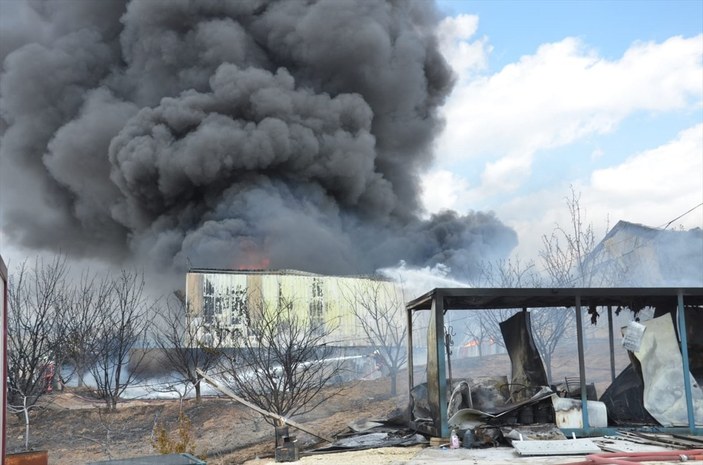 Ankara'da tiner fabrikasında yangın: 2 ölü