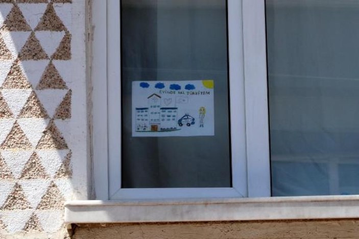 Eskişehir'de 15 kişinin yaşadığı apartmana karantina