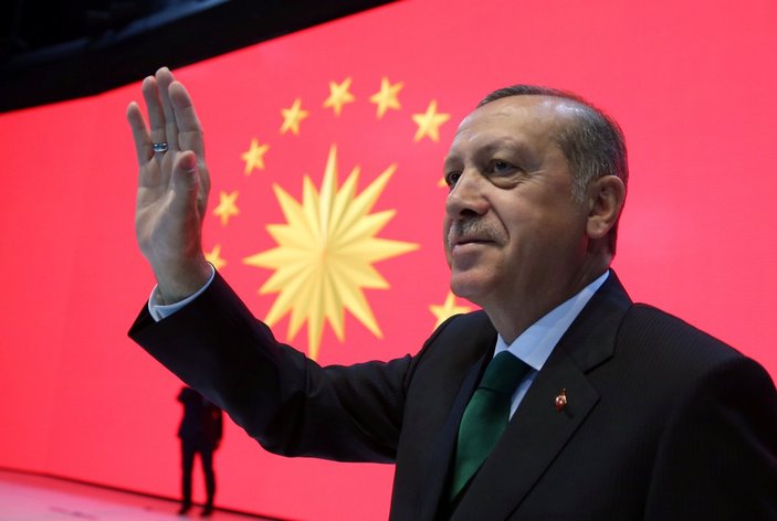 Konsensus'un anketine göre Erdoğan açık ara önde