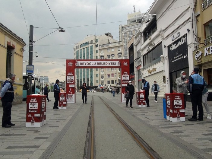 3 metre kuralı sonrası İstiklal Caddesi