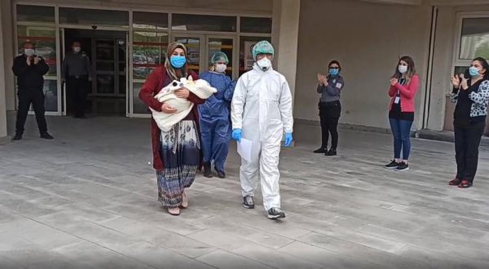Nevşehir'de 40 günlük bebek ve annesi koronayı atlattı