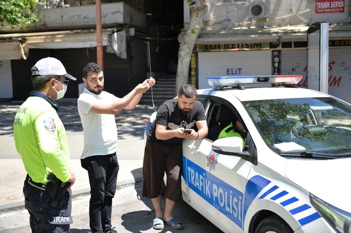 Kahramanmaraş'ta ehliyetsiz sürücü, polislere yakalandı