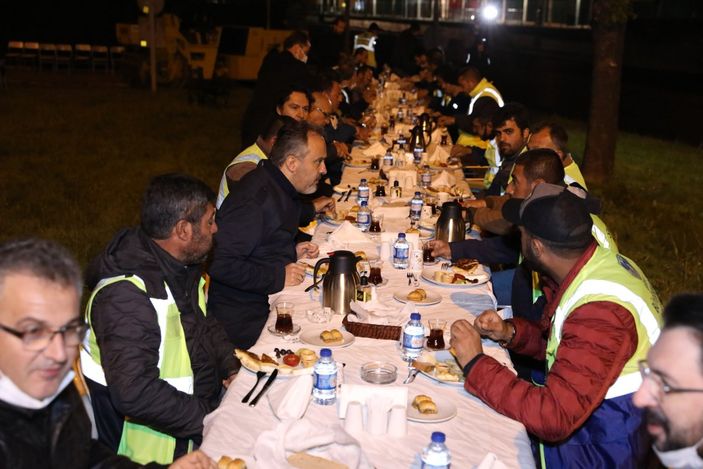 Bursa için sahurda asfalt vakti