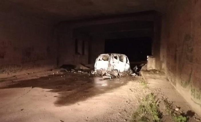 Afyonkarahisar'da köprüden uçan araç yandı: 1 ölü