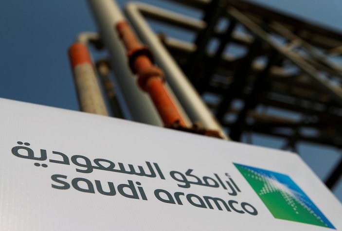 S. Arabistan'ın petrol gelirleri korona etkisiyle yüzde 25 düştü