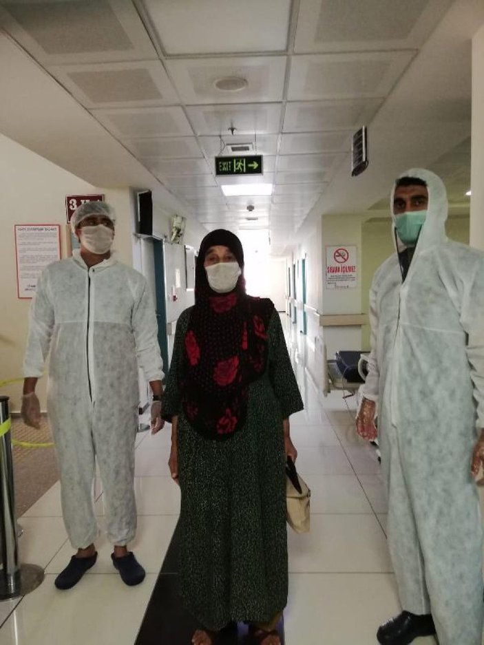 Mardin'de 70 yaşındaki kadın koronavirüsü yendi