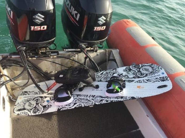 Mersin'de, denizde mahsur kalan sörfçü kurtarıldı