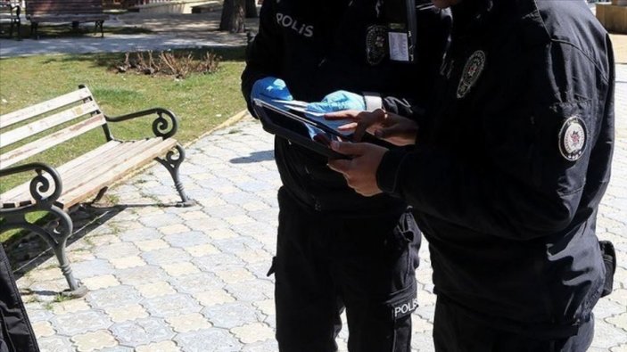 Elazığ'da maske takmayan 14 kişiye 44 bin 100 lira ceza