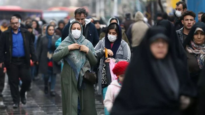 İran'da koronadan can kaybı 7 bin 119'a yükseldi