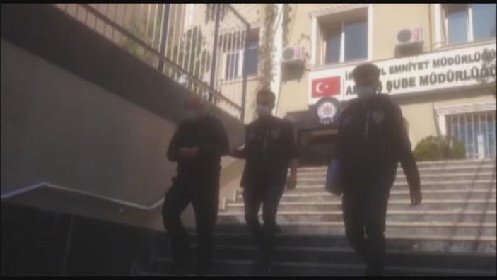 İstanbul'da kuyumculara giren iki hırsız yakalandı