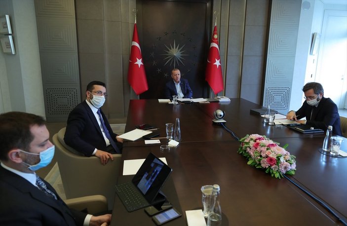 Erdoğan, 81 il teşkilatı ile bayramlaştı