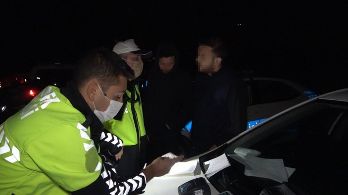 Denizli'de alkollü sürücü, polis ekiplerine yakalandı