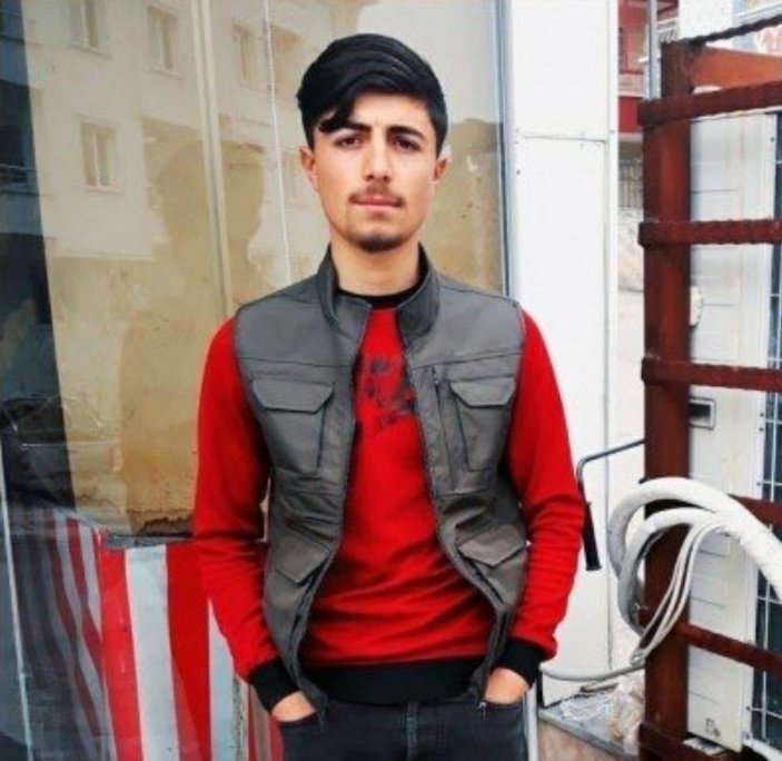 Ankara'da bıçaklanarak öldürülen gencin babası konuştu