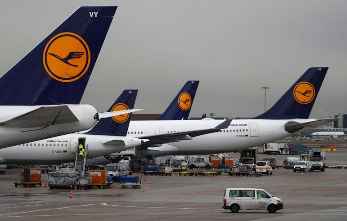 Lufthansa, 2.1 milyar euro zarar etti