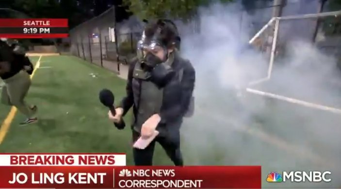 NBC News muhabiri, canlı yayında fişekle vuruldu