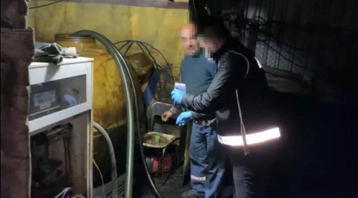 İstanbul'da kaçak akaryakıt operasyonu: 8 gözaltı
