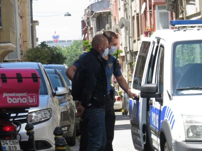 Kadıköy'de simit fırını çalışanı defalarca bıçaklandı