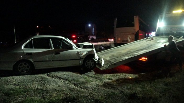 Kayseri'de iki araç çarpıştı: 7 yaralı
