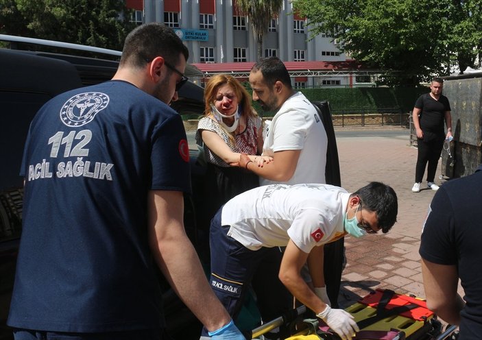 Adana'da iki araç çarpıştı: 4 yaralı