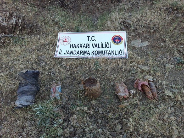 Hakkari'de teröristlere ait mühimmat ele geçirildi