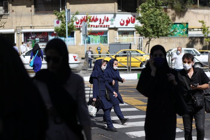 İran'da korona bilançosu: 8 bin 351 ölüm