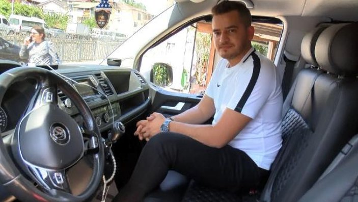 Trafikte karpuz yiyen sürücü: Gaza geldim