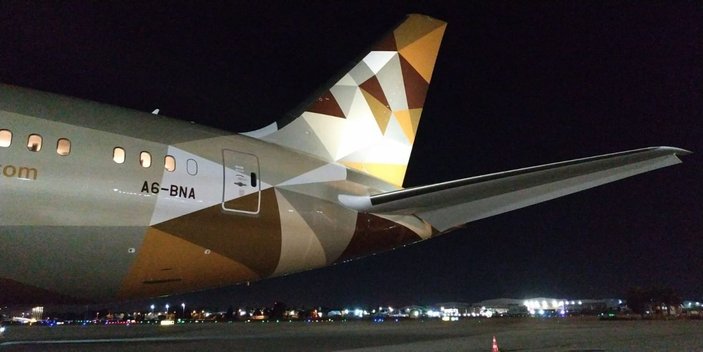 BAE'ye ait Etihad Airways'in uçağı İsrail'e indi