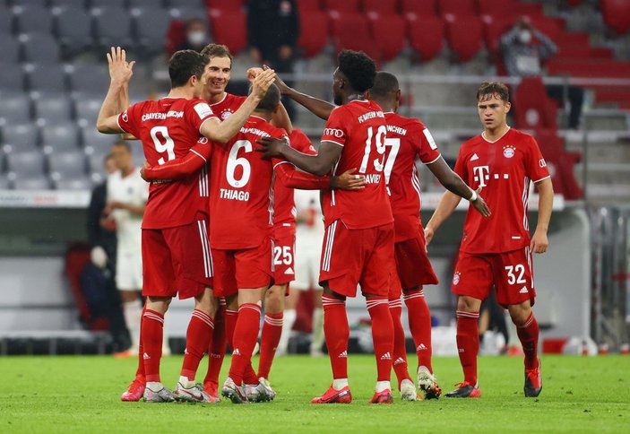 Almanya Kupası’nda ikinci finalist Bayern Münih