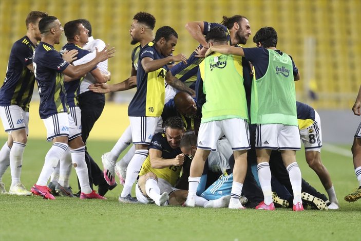 Fenerbahçe, Kayserispor'u son dakikalarda yıktı