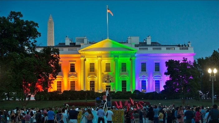 Trump, LGBT'lilere sağlıkta korumayı kaldırıyor