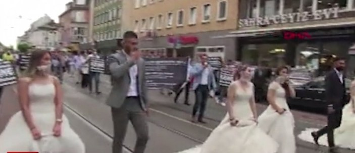 Almanya'da düğün sektörü temsilcileri protestoda