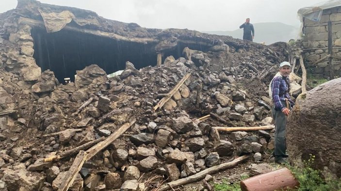 Deprem sonrası Bingöl'den ilk fotoğraflar