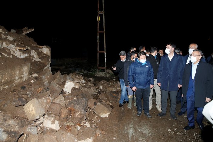 Bingöl Valiliği'ne deprem sonrası 500 bin lira ödenek
