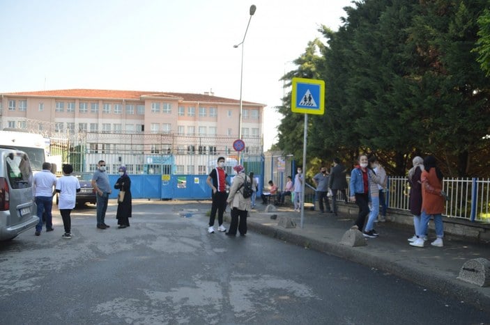İstanbul'da sınav öncesi yollar boş, otobüsler dolu