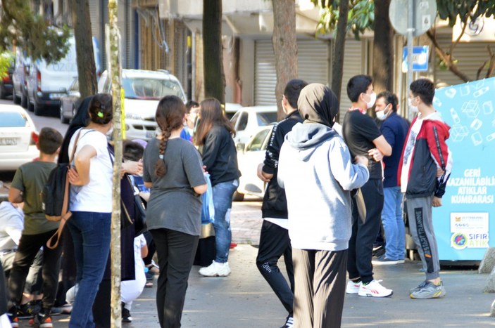 İstanbul'da sınav öncesi yollar boş, otobüsler dolu